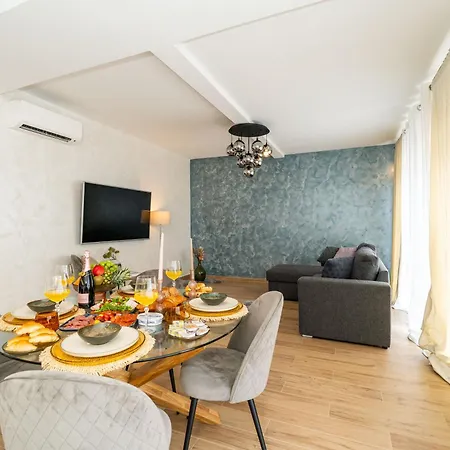 Cortisia Apartament *